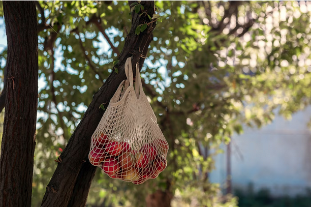 Ikea recupera las bolsas de red tradicionales de España en una nueva colección inspirada en el siglo XX